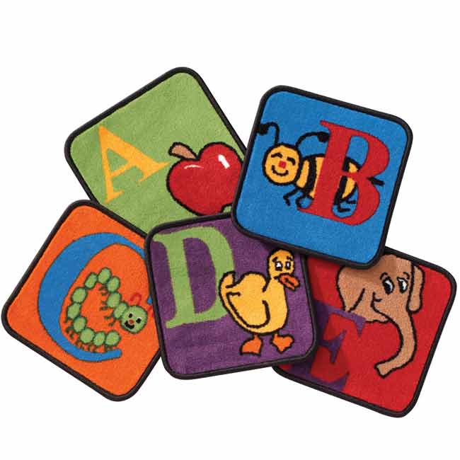 Rug Royalty: Creating Cozy Reading Thrones that Make Books Irresistible